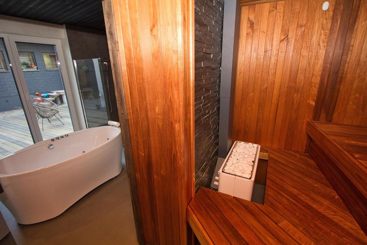 Casa Monkey Paernu With Sauna And Terrace מראה חיצוני תמונה